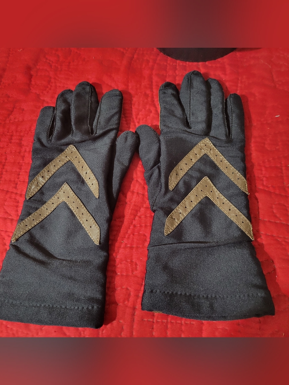 Vintage Isotoner Aris Gloves